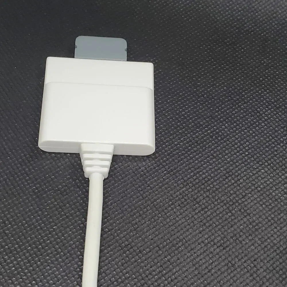 white adapter cable for the Xbox 360 console